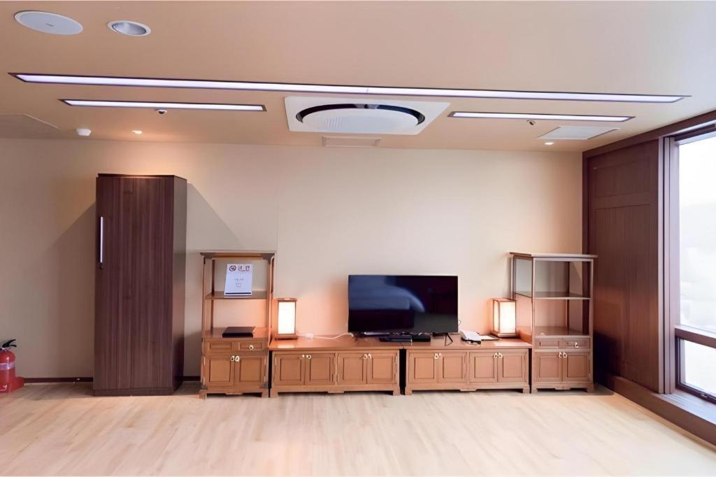 Hotel Homers Busan Bagian luar foto