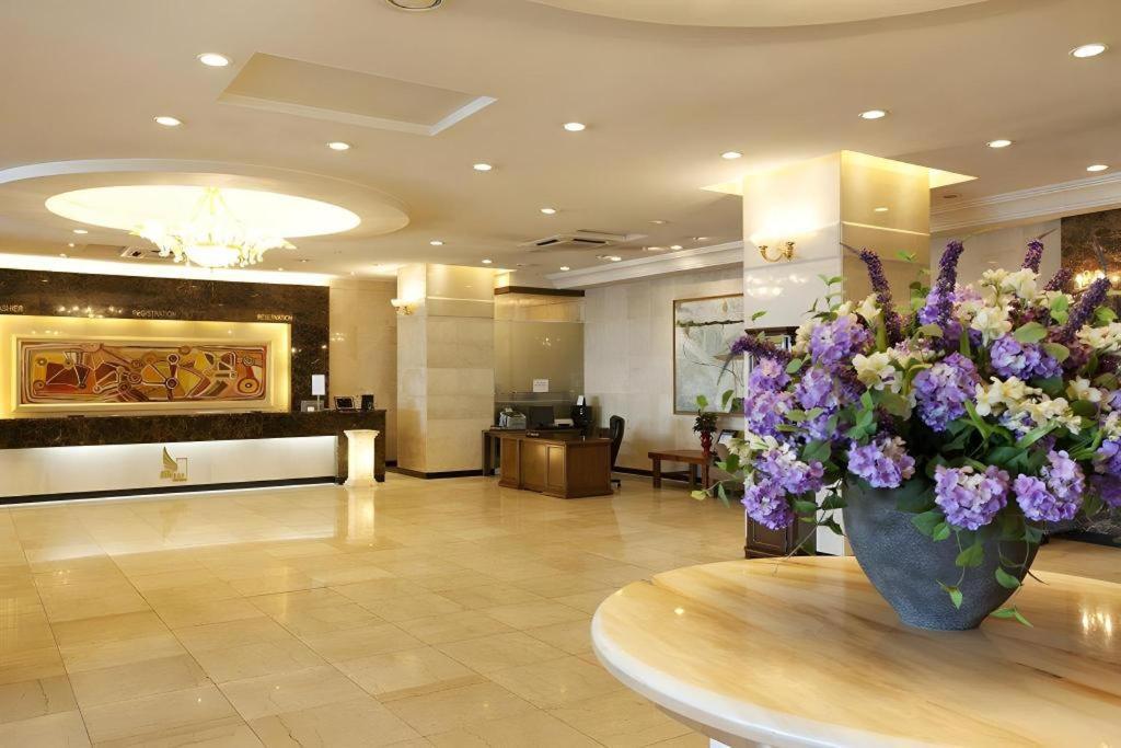 Hotel Homers Busan Bagian luar foto