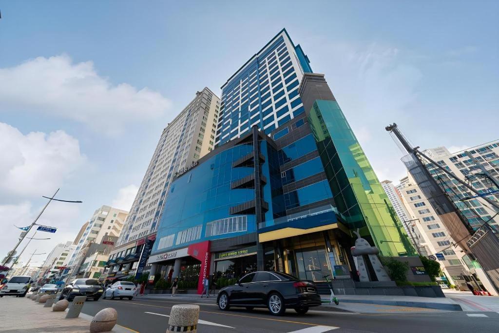 Hotel Homers Busan Bagian luar foto